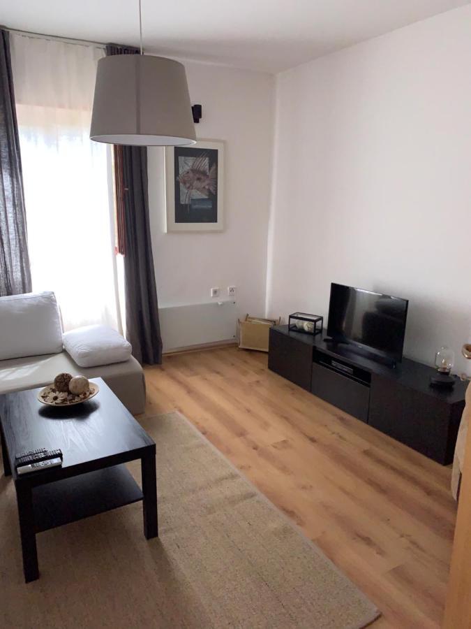 Holiday Home Cesarica Karlobag Extérieur photo